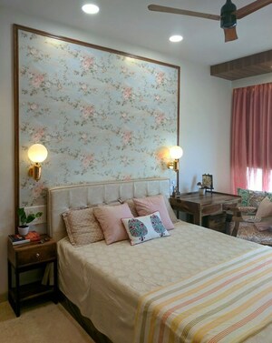 Bedroom in 2.5 BHK Apartment at Raheja Acropolis, Deonar – for Rent