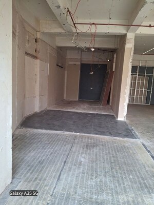  Showroom For Sale in Atul Blue Empress, Kandivali West