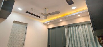 Team Area in 2 BHK Apartment at Prakruti Pearl, Ghodbunder Road – for Rent