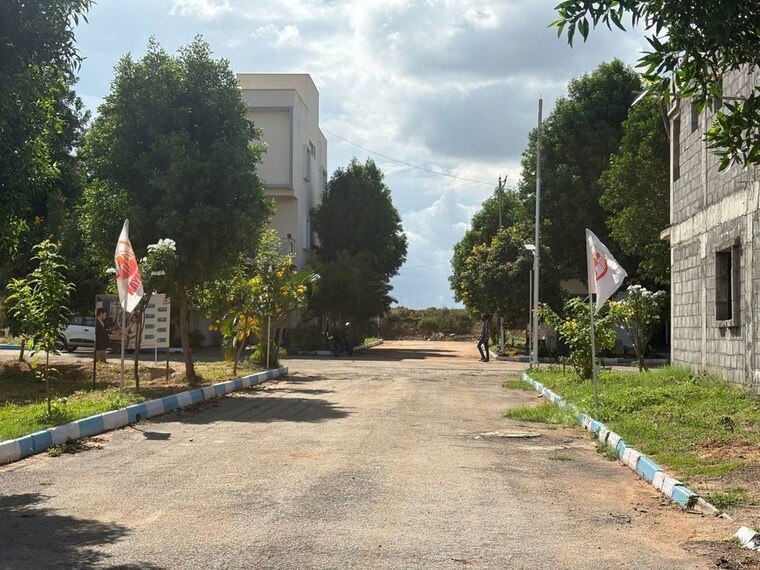Garden, sarjapur  1201 Sq.Ft. Plot In Sarjapur Bangalore 9839150