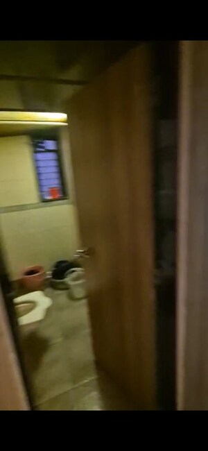 Furnished Amenities in 2 BHK Apartment at Larissa Apartment, Mahim – for Rent