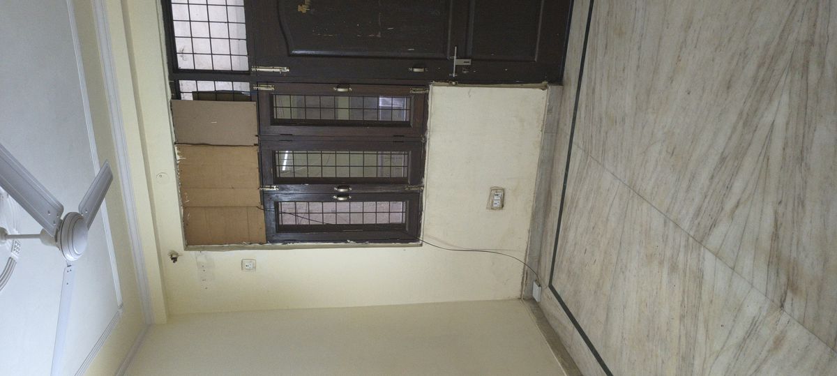 1 BHK Builder Floor For Rent in Khirki Extension