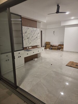 Kitchen in 2 BHK Apartment at Shalimar Belvedere Court, Gomti Nagar – for Rent