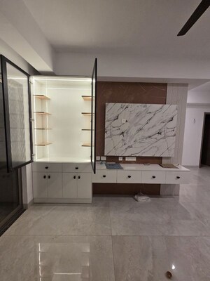 Kitchen in 2 BHK Apartment at Shalimar Belvedere Court, Gomti Nagar – for Rent