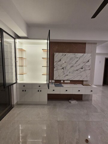 Kitchen in 2 BHK Apartment at Shalimar Belvedere Court, Gomti Nagar – for Rent