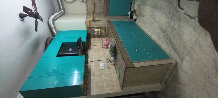 Kitchen, panchsheel vihar 3 Bedroom 900 Sq.Ft. Builder Floor In Panchsheel Vihar Delhi 9839183