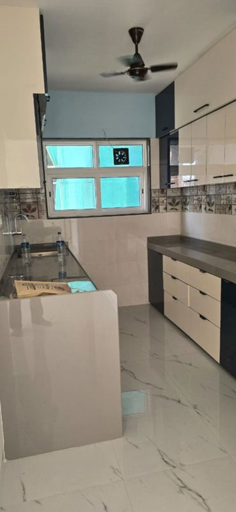 Kitchen, yash-trinity 2 Bedroom 750 Sq.Ft. Apartment In Dadar West Mumbai 9839187