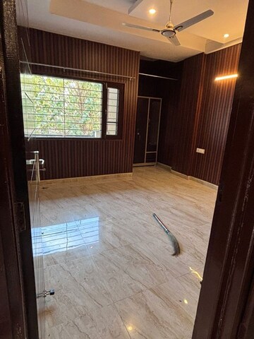 2 BHK Builder Floor For Rent in Sahastradhara