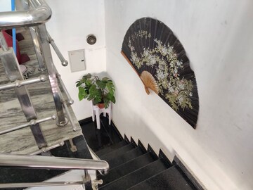 Staircase in 2.5 BHK Villa at Indira Nagar – for Rent