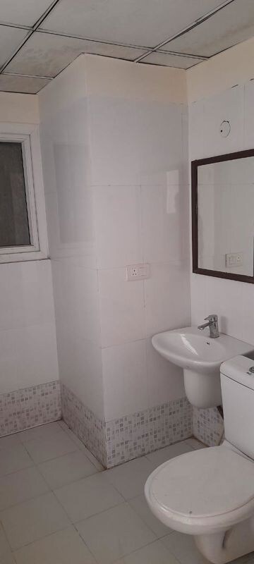 Bathroom in 3.5 BHK Apartment at CHD Avenue 71, Sector 71 – for Rent