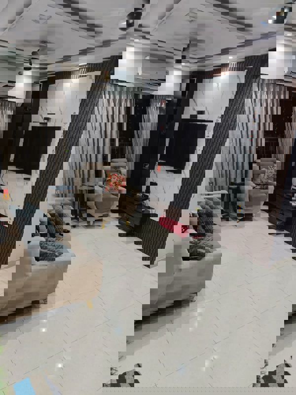 2 BHK Apartment For Rent in Yashraj Park CHS