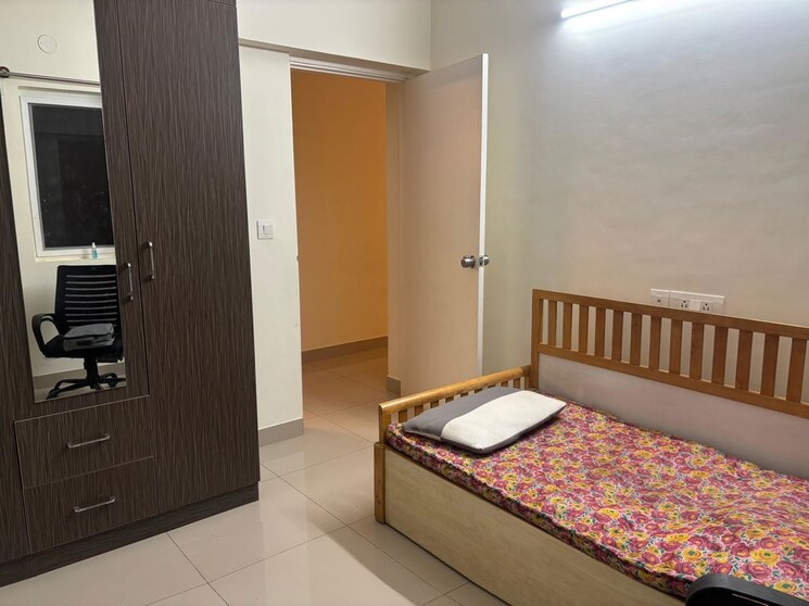 Bedroom, mantri-webcity 2 Bedroom 1020 Sq.Ft. Apartment In Hennur Bangalore 9839214