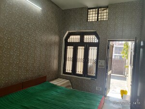 Living Room in 1 RK Builder Floor at Rajpur Road – for Rent