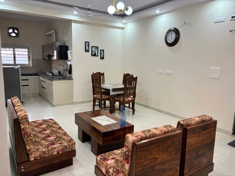 Bedroom, rajpur road 2 Bedroom 1300 Sq.Ft. Builder Floor In Rajpur Road Dehradun 9839232