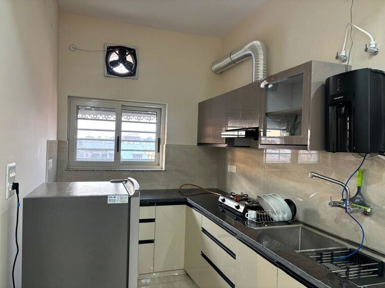 Kitchen, rajpur road 2 Bedroom 1300 Sq.Ft. Builder Floor In Rajpur Road Dehradun 9839232