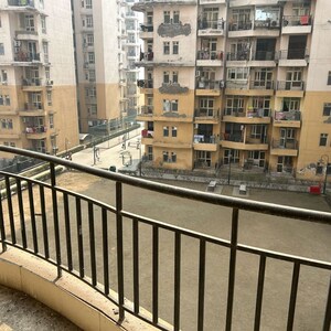 3 BHK Apartment For Rent in Sector 61