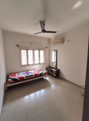 Bedroom in 4 BHK Villa at Ambli – for Rent