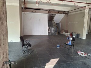 Parking in  Showroom at Atul Blue Empress, Kandivali West – for Rent