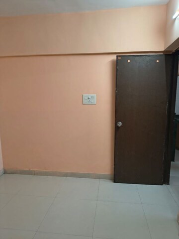 1 BHK Apartment For Rent in Ghatkopar East
