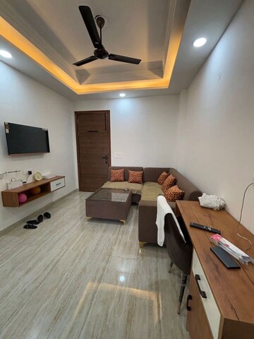 Master Bedroom in 2 BHK Apartment at Chattarpur – for Rent