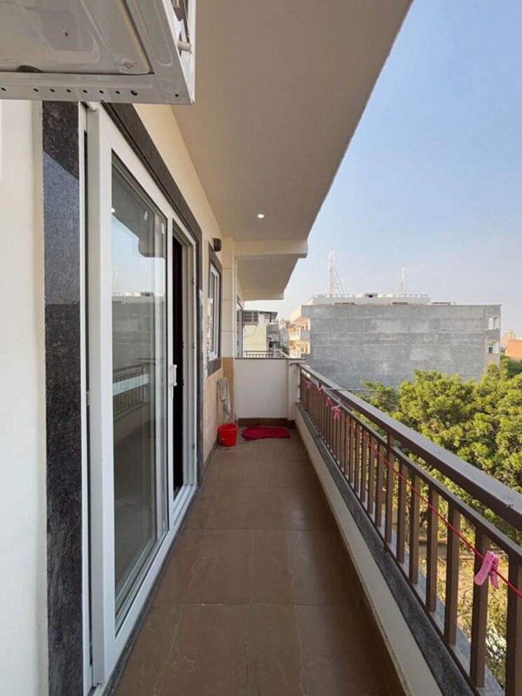Balcony, chattarpur 2 Bedroom 900 Sq.Ft. Apartment In Chattarpur Delhi 9839274
