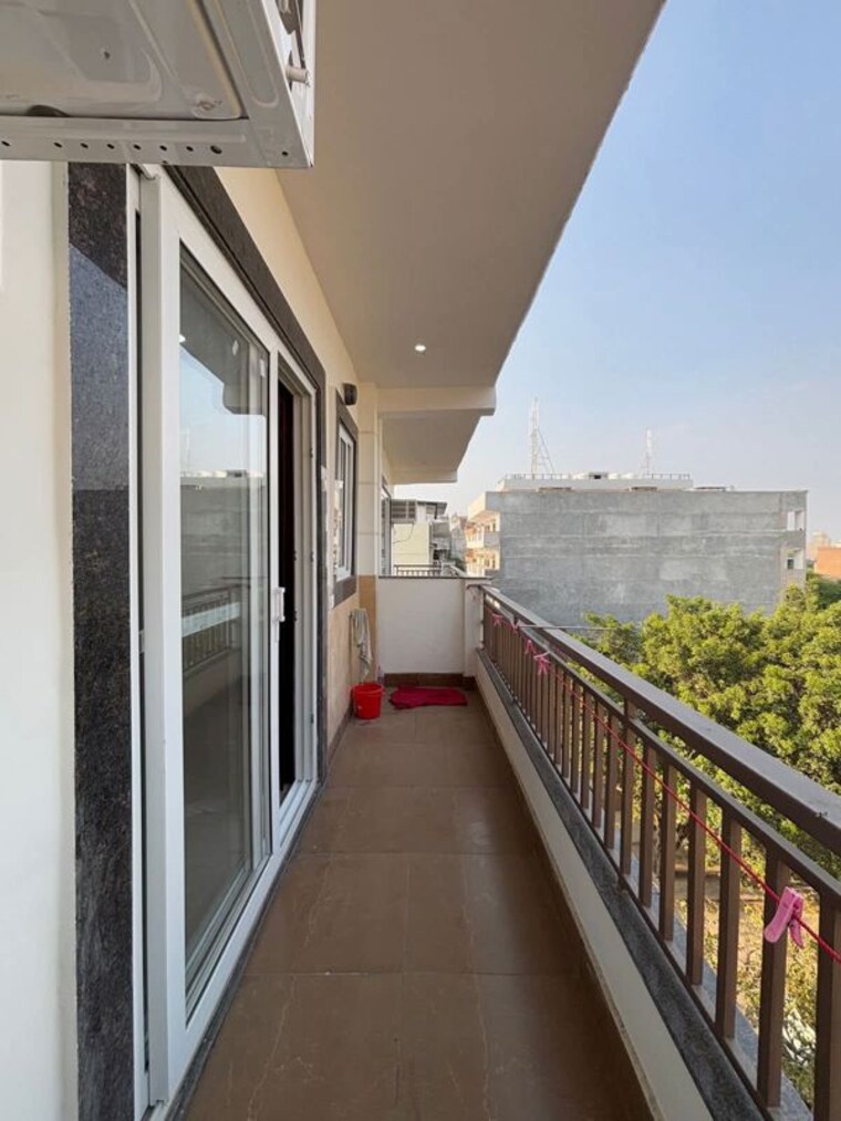 Balcony, chattarpur 2 Bedroom 900 Sq.Ft. Apartment In Chattarpur Delhi 9839274