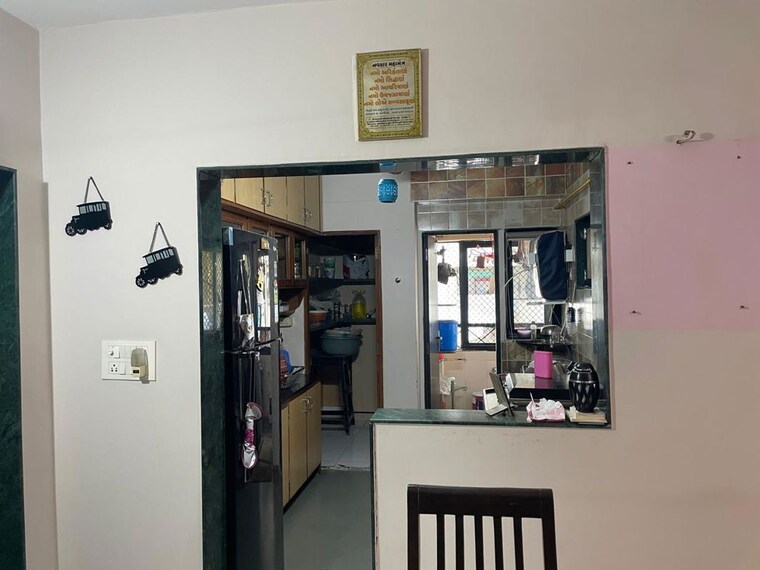 undefined, satellite 2 Bedroom 1350 Sq.Ft. Apartment In Satellite Ahmedabad 9839210