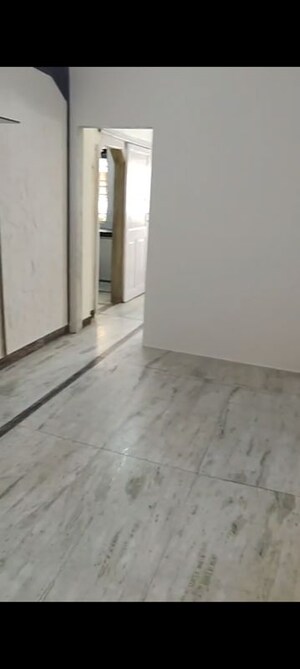 1 BHK Apartment For Rent in Ghatkopar West