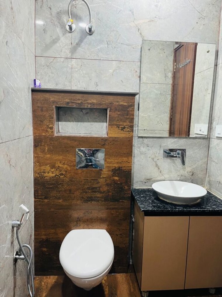 Bathroom, sector 115 2 Bedroom 900 Sq.Ft. Builder Floor In Sector 115 Chandigarh 9839309