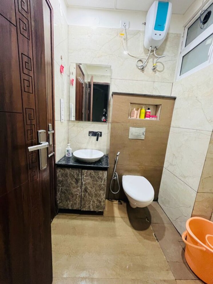 Bathroom, sector 115 2 Bedroom 900 Sq.Ft. Builder Floor In Sector 115 Chandigarh 9839309