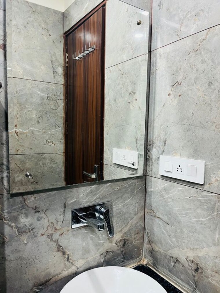 Bathroom, sector 115 2 Bedroom 900 Sq.Ft. Builder Floor In Sector 115 Chandigarh 9839309