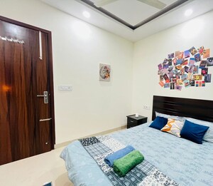 Bedroom in 2 BHK Builder Floor at Sector 115 – for Rent