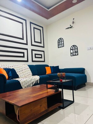 Bedroom in 2 BHK Builder Floor at Sector 115 – for Rent