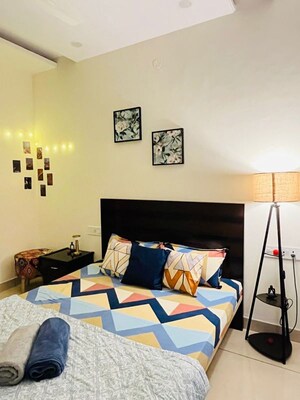 Team Area in 2 BHK Builder Floor at Sector 115 – for Rent