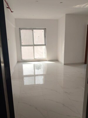 2 BHK Apartment For Rent in Mahim West