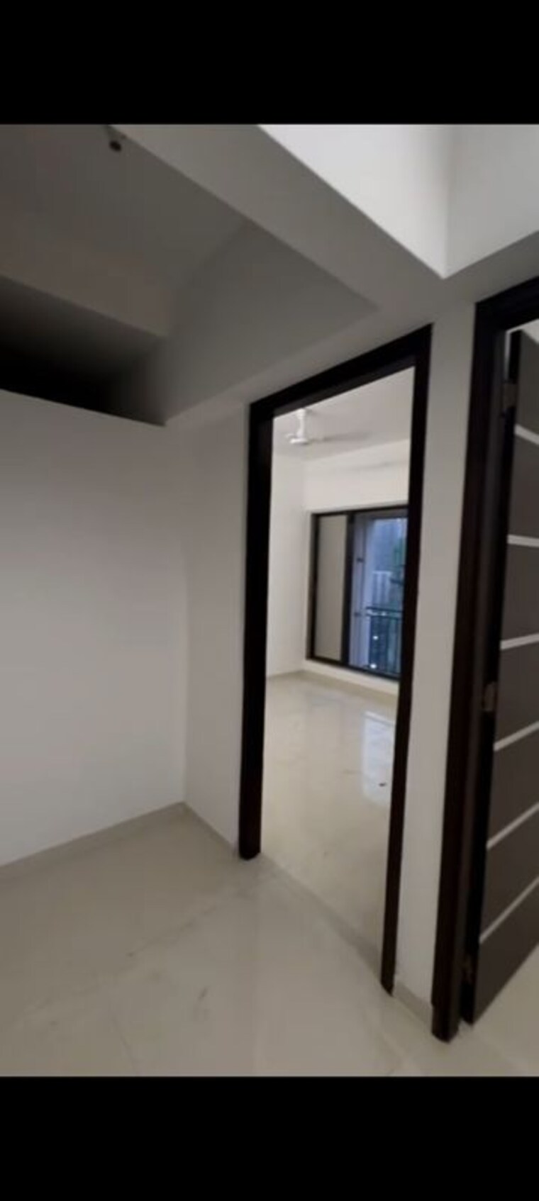 Room, tiara-hills 2 Bedroom 575 Sq.Ft. Apartment In Mira Road Thane 9839330