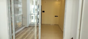 Room in 2 BHK Apartment at Besa – for Rent