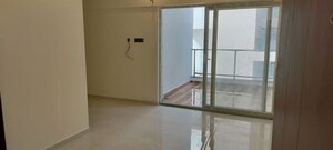 Room in 2 BHK Apartment at Besa – for Rent