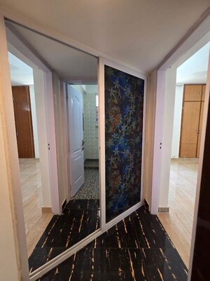 Balcony in 3 BHK Builder Floor at SS Southend Floors, South City 2 – for Rent