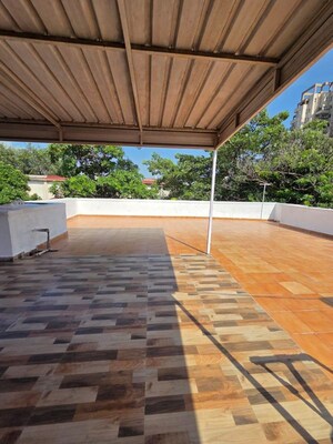 Balcony in 3 BHK Builder Floor at SS Southend Floors, South City 2 – for Rent