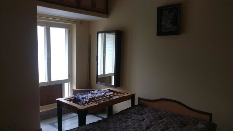 Bedroom, shatabdi-vihar 2 Bedroom 1600 Sq.Ft. Independent House In Sector 52 Noida 9839352