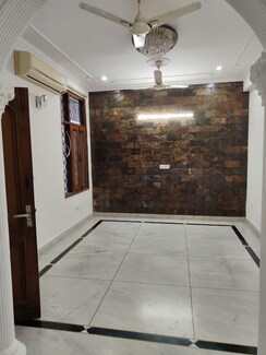 3 BHK Builder Floor For Rent in Unitech Arcadia