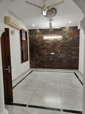 3 BHK Builder Floor For Rent in Unitech Arcadia, South City 2