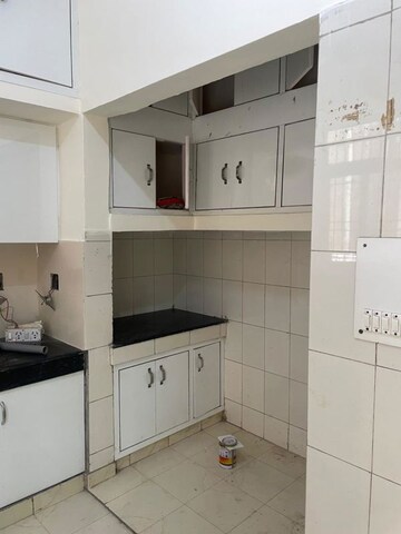 Kitchen in 4 BHK Independent House at Sector 46 – for Rent