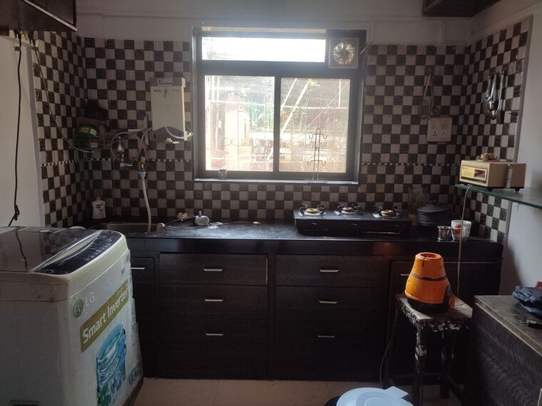 Kitchen, juhu 1 Bedroom 550 Sq.Ft. Apartment In Juhu Mumbai 9839400