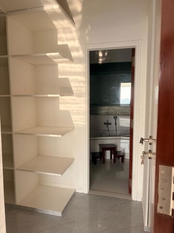  4 BHK Apartment at Queens Court Worli, Worli – for Rent