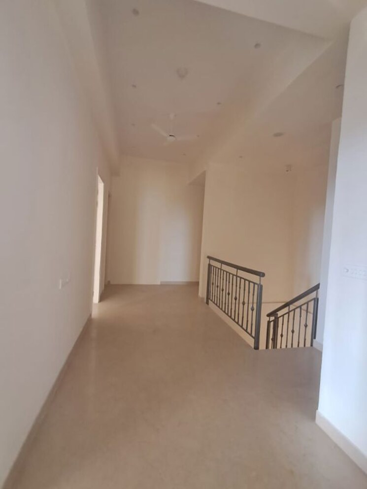 Room, indiabulls-sky-suites 3 Bedroom 3485 Sq.Ft. Apartment In Lower Parel Mumbai 9839407