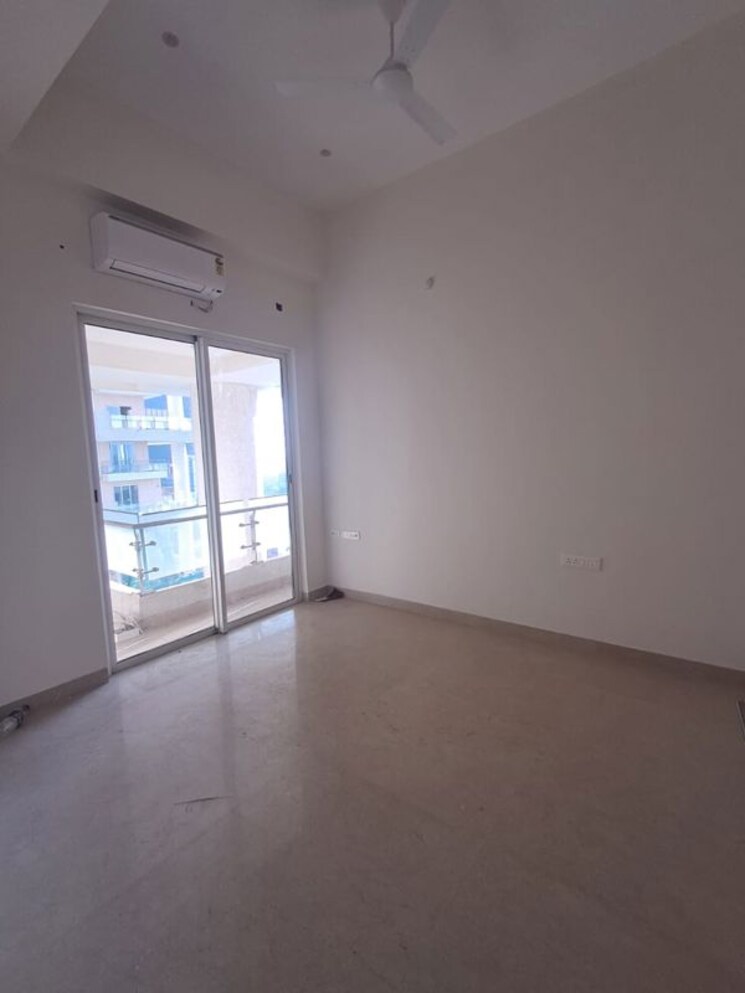 Room, indiabulls-sky-suites 3 Bedroom 3485 Sq.Ft. Apartment In Lower Parel Mumbai 9839407