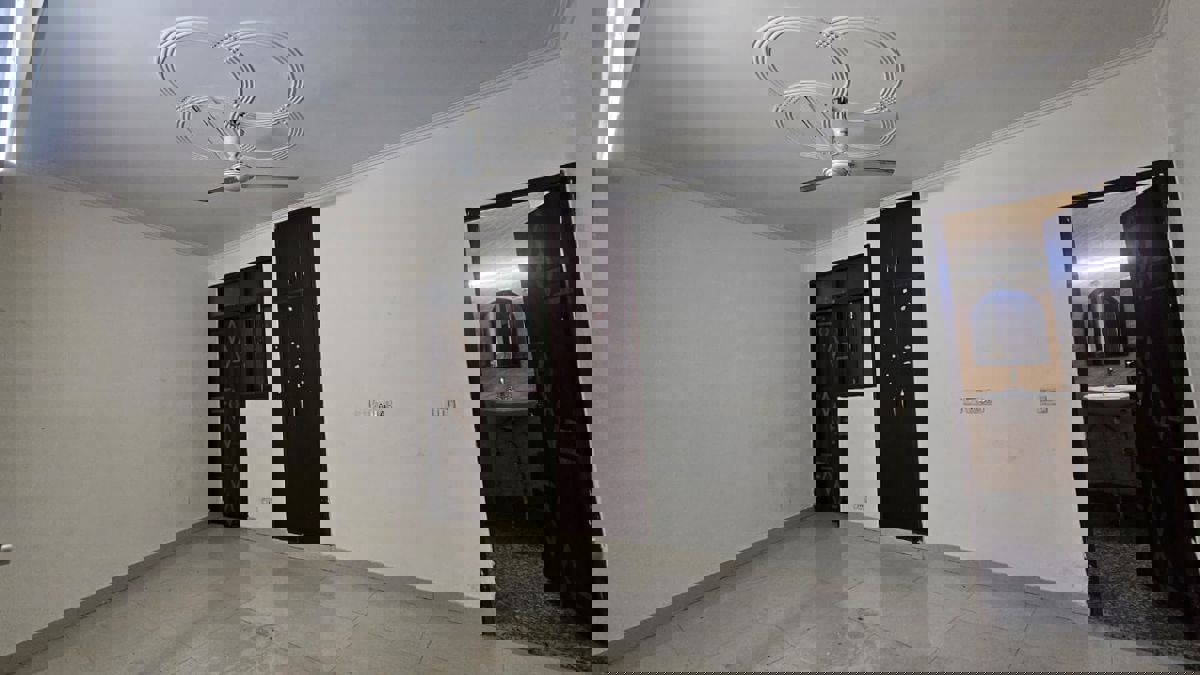 1 BHK + Servant Room Builder Floor For Rent in Malviya Nagar