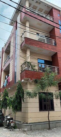 6+ BHK + Pooja Room Independent House For Sale in Raj Nagar Extension